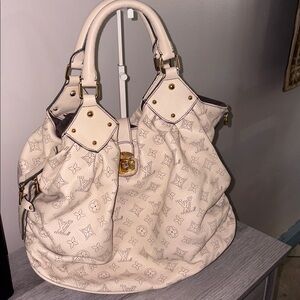 Vintage PLK white/ivory hobo “Mahina”